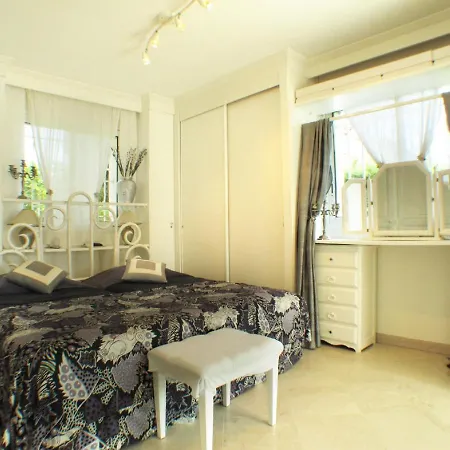 9 Hamman Sauna Piscine Chauffée Poss Villa