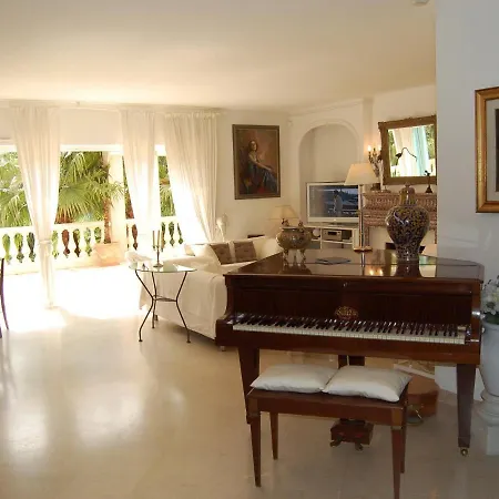 9 Hamman Sauna Piscine Chauffee Poss *