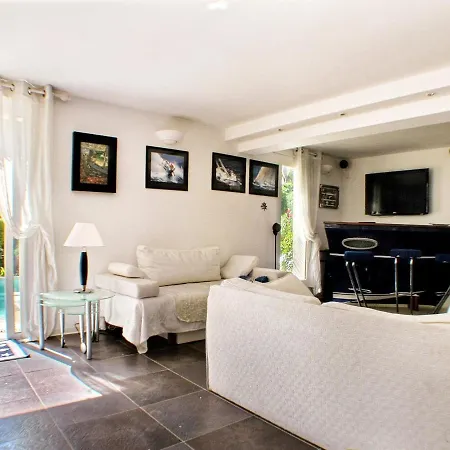 9 Hamman Sauna Piscine Chauffee Poss *