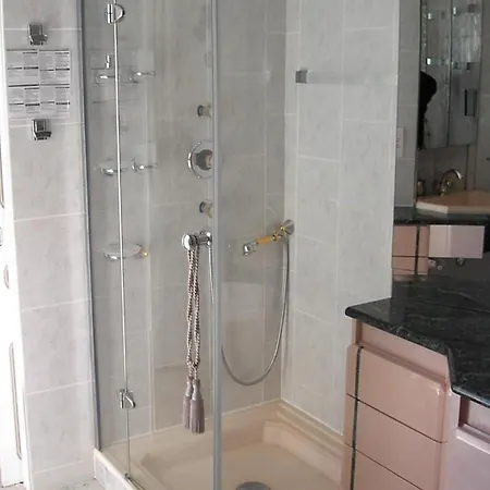 9 Hamman Sauna Piscine Chauffée Poss Villa